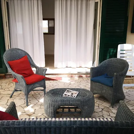 Aparthotel Terrazza,giardino Al Mare *